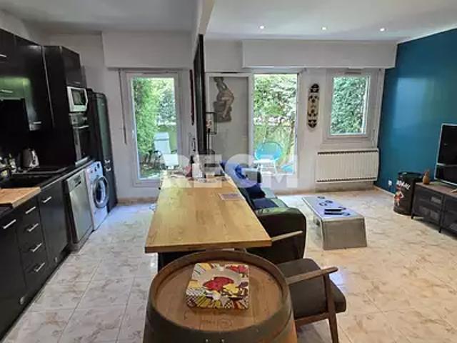 Noisy le Grand 93160 Achat / Vente divers 3 pièces