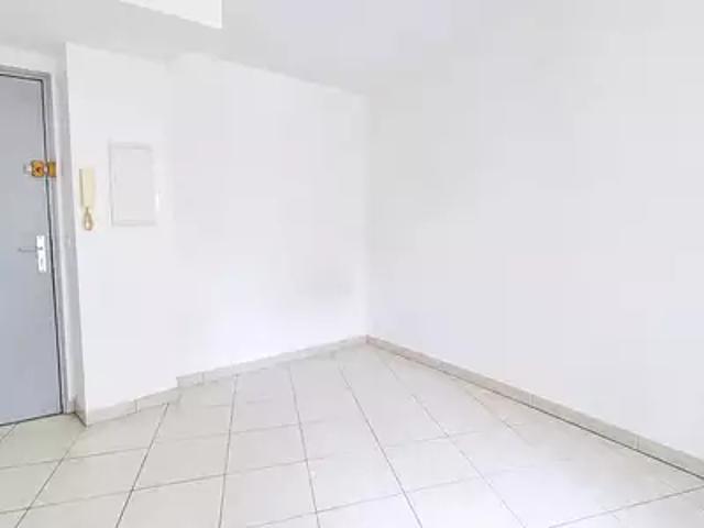 Noisy le Grand 93160 Location appartement 1 pièce t1