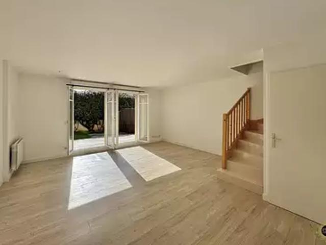 Noisy le Roi 78590 Achat / Vente maison 5 pièces t5 terrasse parking