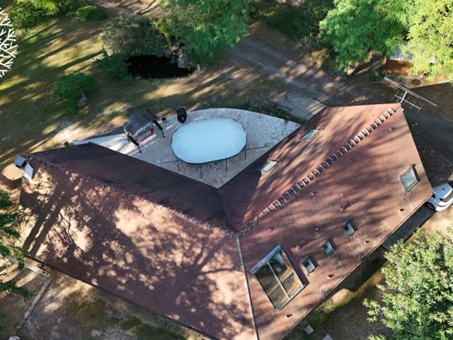 NOISY SUR ECOLE Propriété au coeur de la forêt des Trois P
