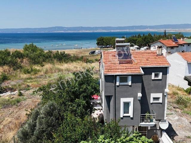 Nokta Emlak | Saros Beach De Sahil 180m Triplex 4+2 Teraslı