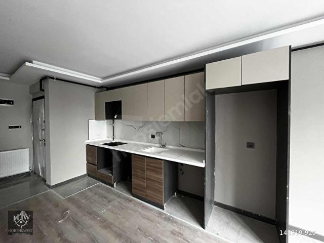 NORTH&WEST GYM'DEN İNCEKTE KAT KONUMUN'DA KİRALIK 2+1 DAİRE