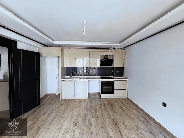 North West'ten İncekte Bulvar Yakını Geniş Kiralık 3+1 Daire