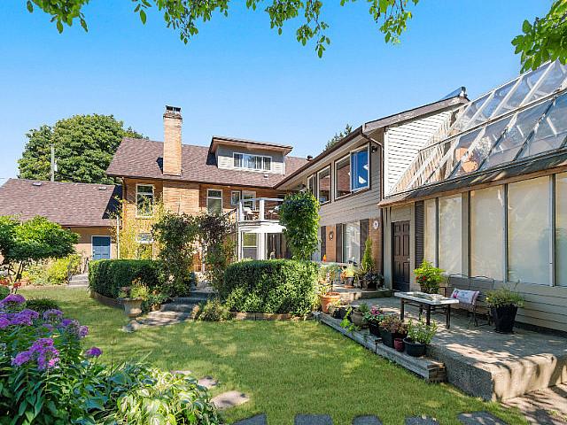 North Delta Home For Sale 10980 64a Ave