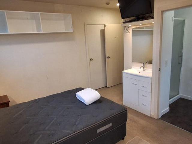 north dunedin, 1 bedroom