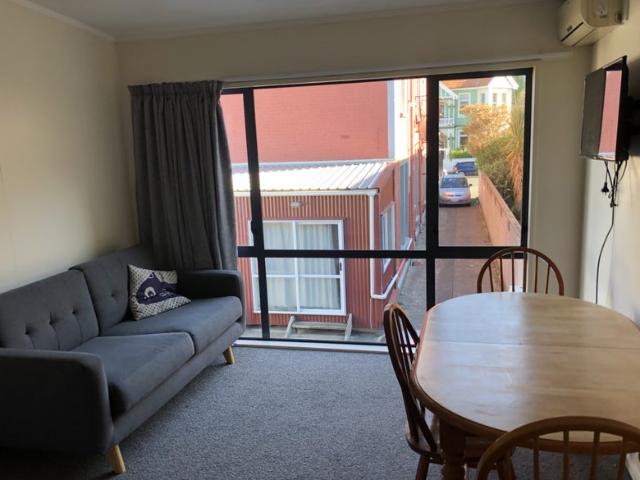 north dunedin, 2 bedrooms