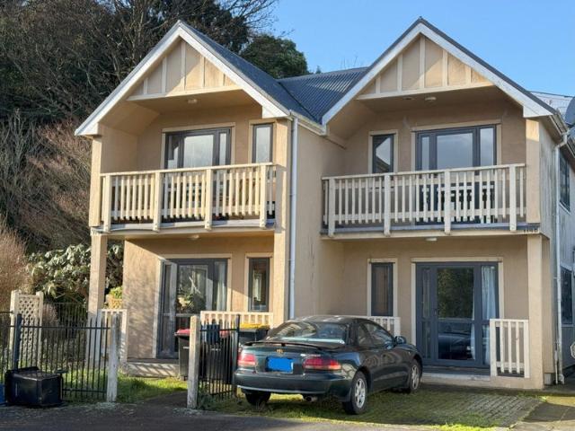north dunedin, 3 bedrooms