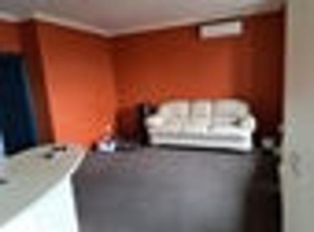 North Dunedin, 5 bedrooms, $1075 pw