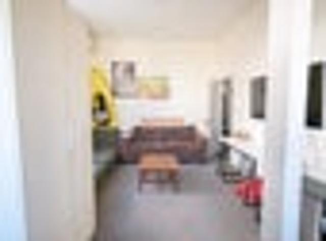 North Dunedin, 5 bedrooms, $1000 pw
