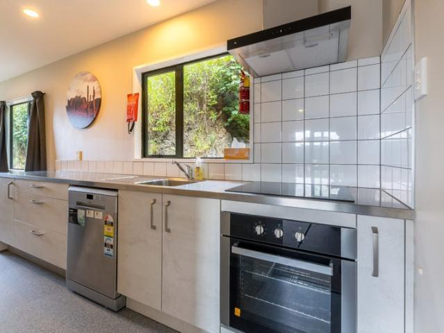north dunedin, 5 bedrooms