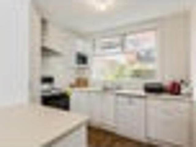 North Dunedin, 5 bedrooms, $930 pw