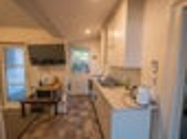 North Dunedin, 5 bedrooms, $960 pw
