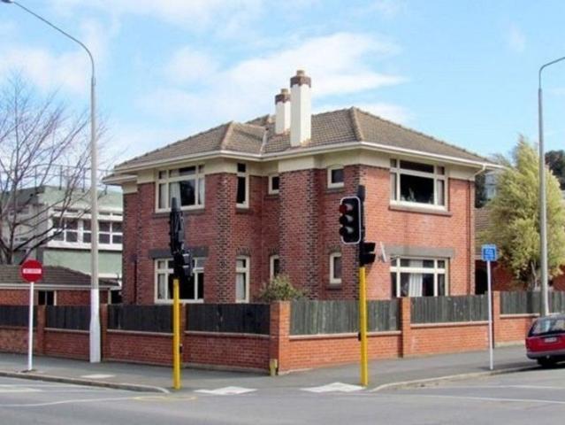 North Dunedin, 6+ bedrooms