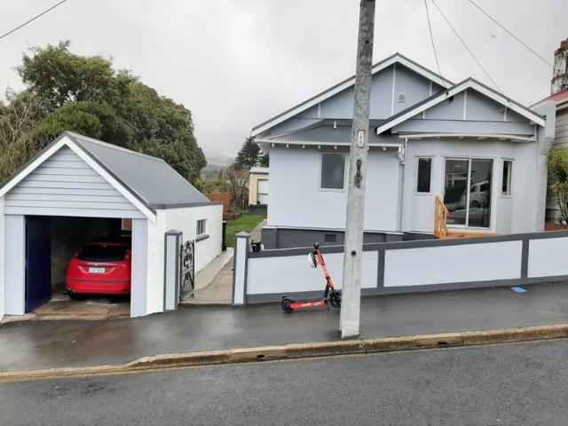 north dunedin, 6+ bedrooms