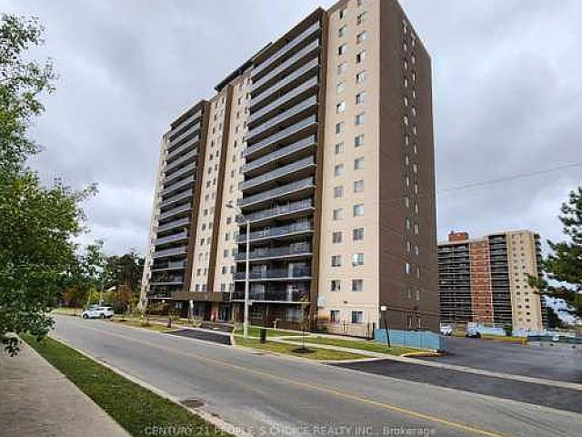 North East Exposure, 3 Bedroom Corner Unit