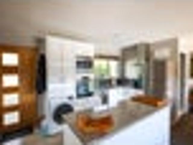North East Valley, 4 bedrooms, $690 pw