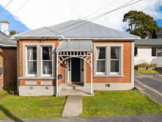 north east valley, 5 bedrooms