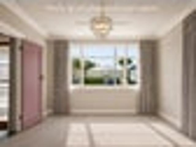 North East Valley, 6+ bedrooms, $1200 pw