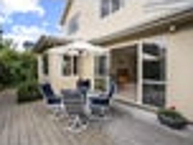 North Facing Family Living Owners have Bought