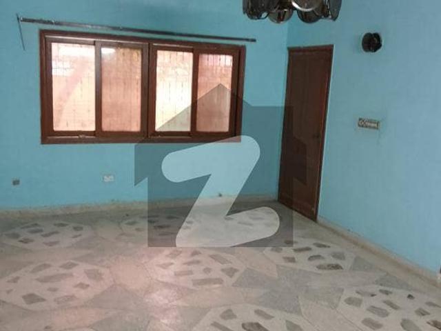 North Karachi Wearhouse For Rent
