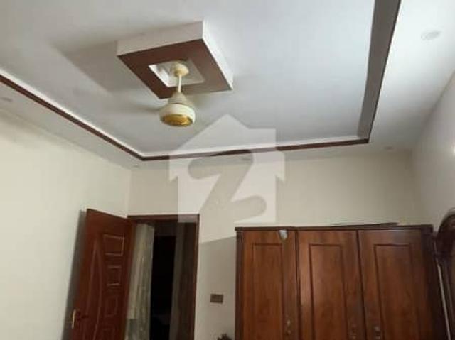 North Nazimabad Block D 180 Yards Portion 3 Huge Bed Rooms With 3 Attached Washrooms Near To Aslam Market