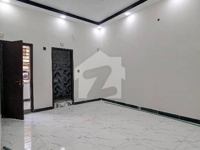 North Nazimabad Block D 3 Bed DD 3 Attached Washrooms Brand New Unit