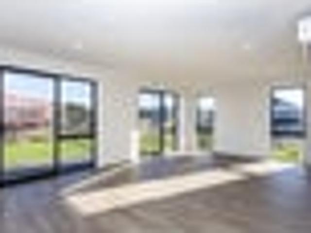 North New Brighton, 4 bedrooms, $795 pw