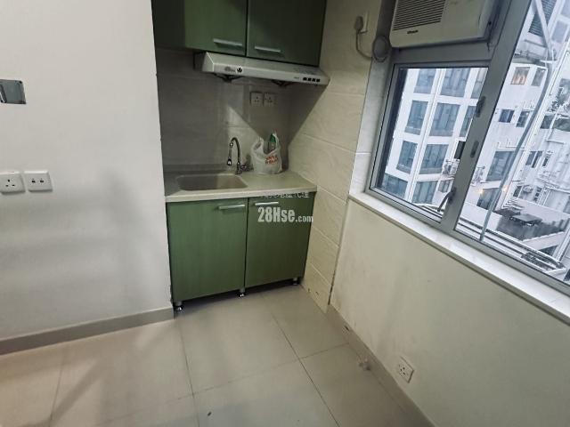 North Point Continental Mansion [Agency Ads] Unit K,High Floor 14 23|23/F Key Available* High Rise Quiet Hints