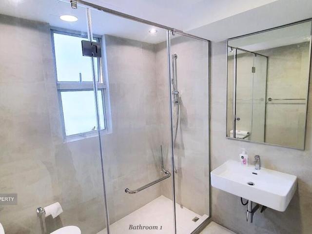 Northoaks D25, Condominium