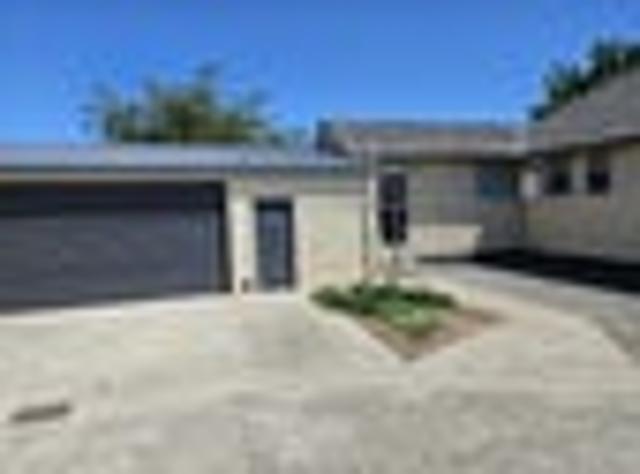 Northcote, 3 bedrooms, $635 pw