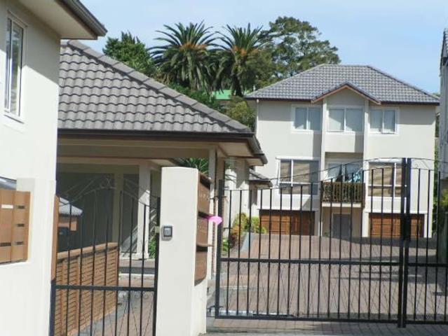 Northcote, 2 bedrooms