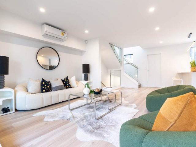northcote, 4 bedrooms