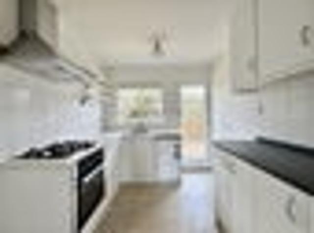 Northcote Point, 2 bedrooms, $580 pw