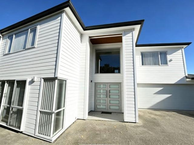 Northcross, 6+ bedrooms