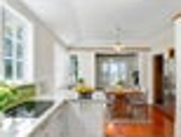 Northland, 2 bedrooms, $675 pw