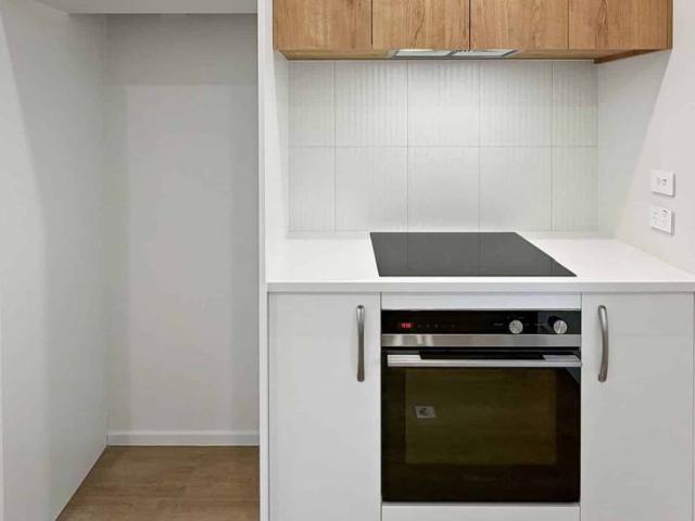 NORTHLANDS BRAND NEW 2 BEDRROM, 2 BATHROOM TOWNHOUSE WITH CARPARK