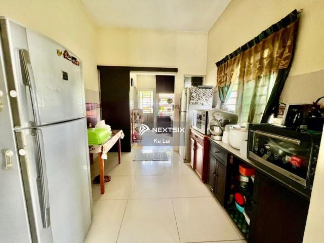 Northport, Port Klang 1.5 Storey Link Factory Endlot