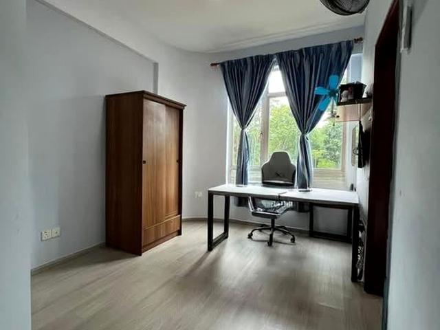 Northvale D23, Apartment