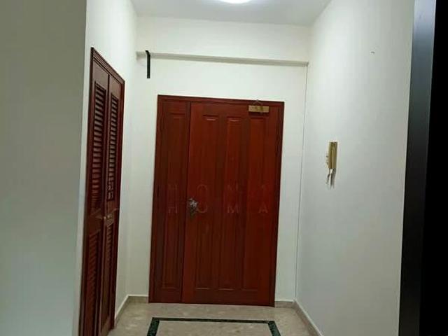 Northvale D23, Apartment
