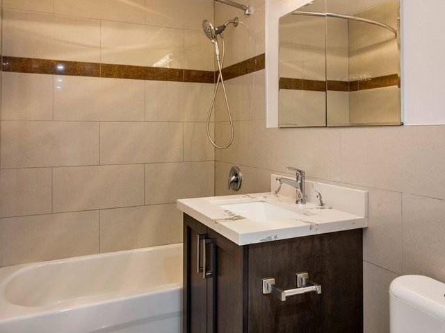 Northview Terrace Apartments 3 Bedroom Apartment for Rent at 2515 Bathurst St, Toronto, ON M6B 2Z1 Forest Hill