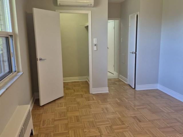 Northview Terrace Apartments 3 Bedroom Apartment for Rent at 2515 Bathurst St, Toronto, ON M6B 2Z1 Forest Hill