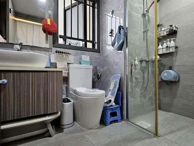 Northwave D25, Condominium