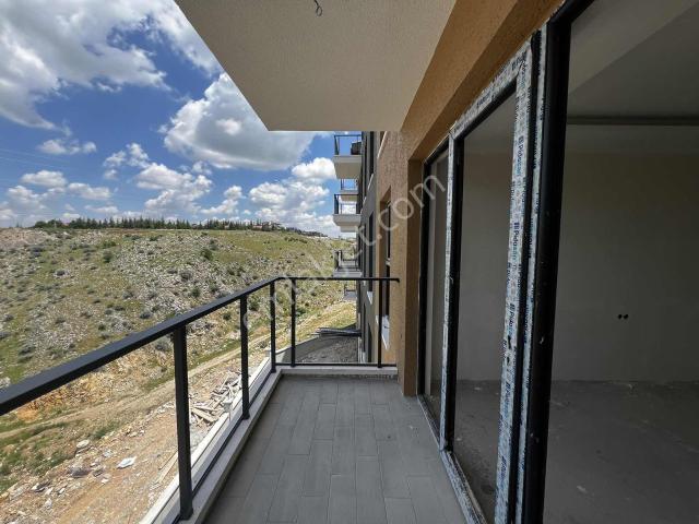 Northwestten İncekte Ara Katta Vadi Manzaralı 2+1