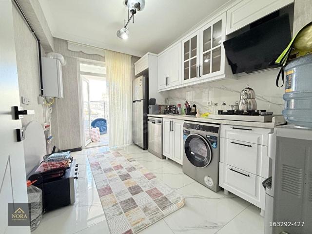 NORA AKŞEMSETTİN MAHALLESİNDE 928.CADDE ÜZERİ 3+1 DAİRE