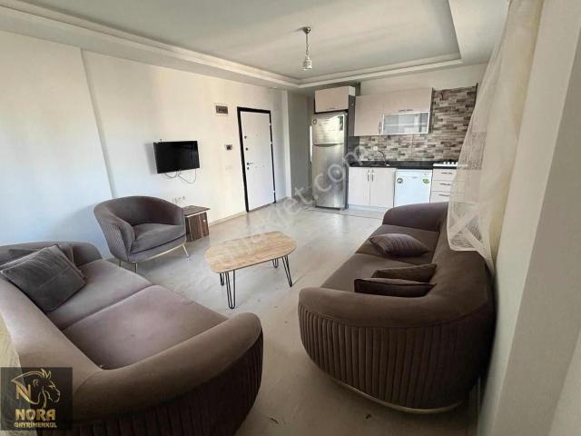 Nora'dan Üniversite Caddesinin En Geniş 1+1 Eşyalı Daire