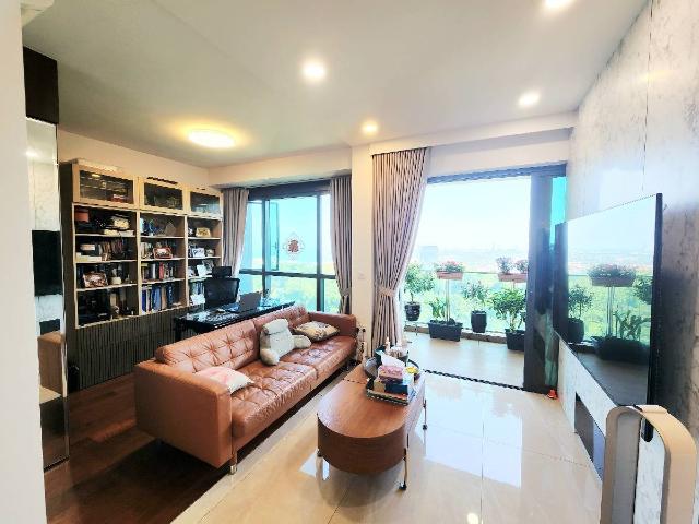 NORMANTON PARK Apartment For Sale, $1,580,000, 3 Bed 1 Bath 786 sqft $2,010.00 psf
