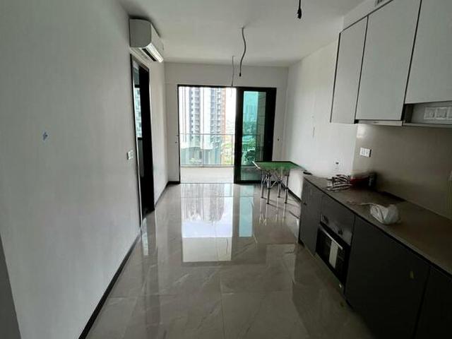 Normanton Park D5, Apartment