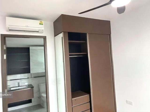 Normanton Park D5, Apartment