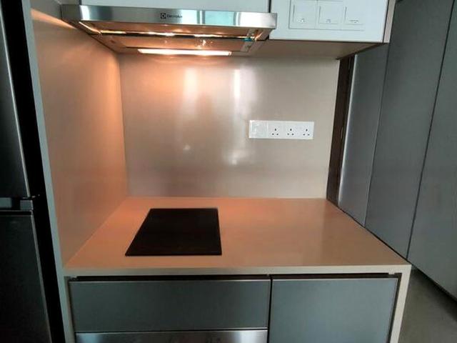 Normanton Park D5, Apartment