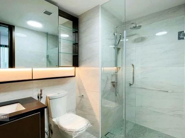 Normanton Park D5, Apartment